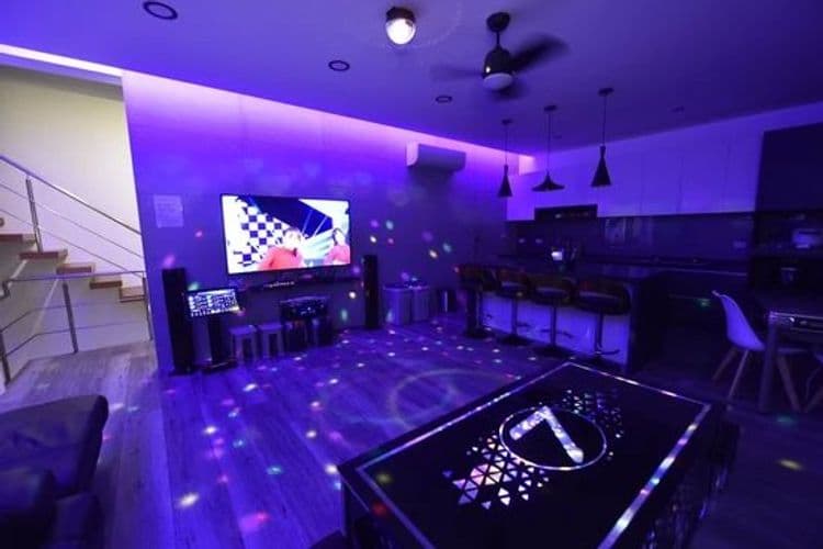 L-house時尚會館 | 10 -20人宜蘭包棟 | 烤肉、電動麻將、KTV-13