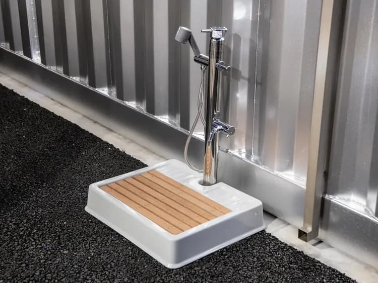 ・ドッグシャワー