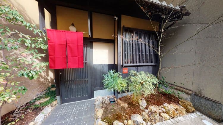 清水寺の近くの閑静なエリアにあるペットと泊まれるお宿です