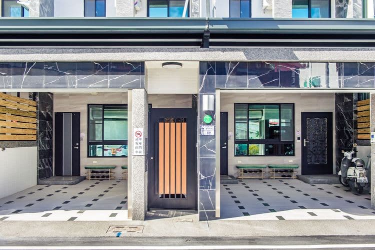 Green house sleep to B&B-9