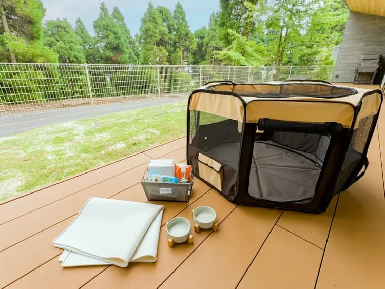 ＜ペット同泊可＞ペットケージ  / ペット用アメニティ（フードボール等）