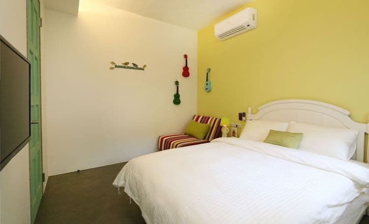 2樓白糖 2人房(5x6.2尺標準雙人床墊)