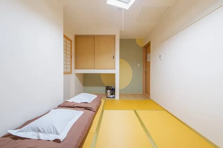 ベッドルーム２