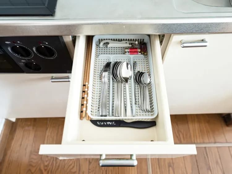 引き出しに小物あり☆