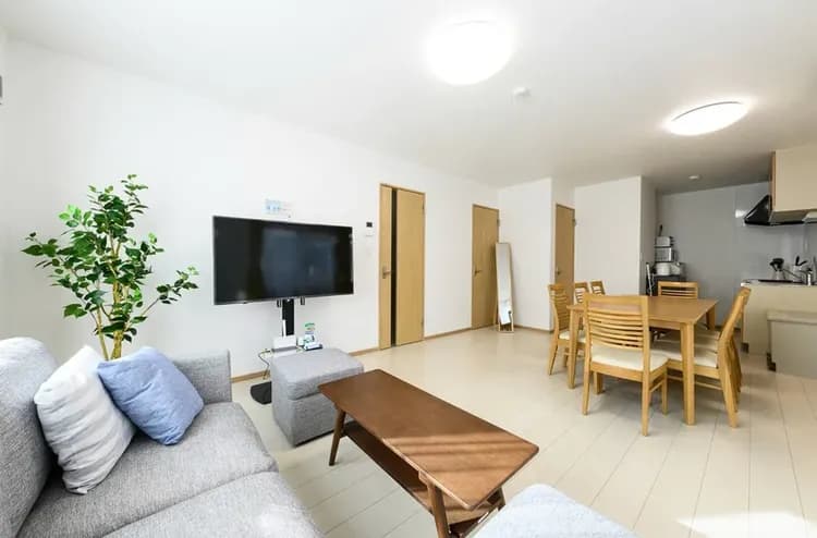 清潔で広いリビング