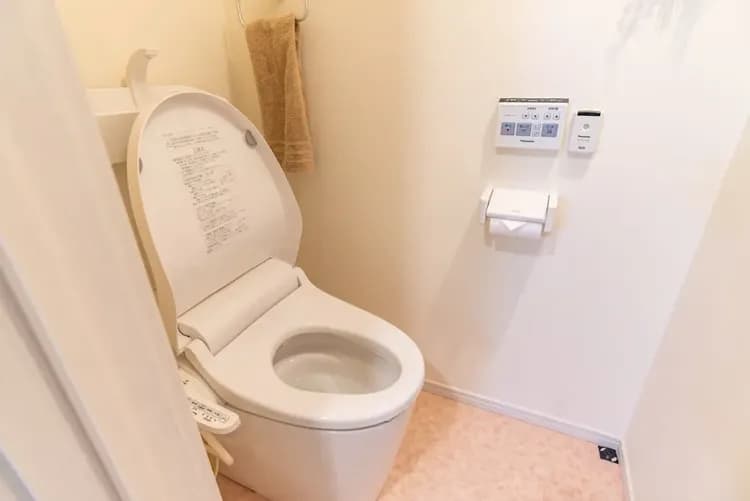 建物内及び 寝具の滅菌・消臭はEM発酵 酵素を噴霧仕上げ。アルコール消毒も実施！-11