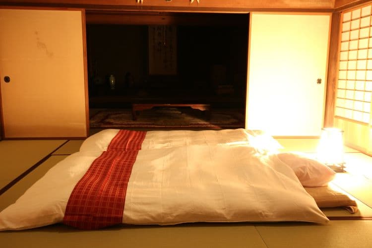 群山圍繞百年日式傳統建築-15