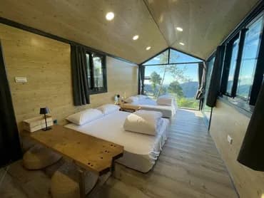 "虹夕尖石" 小木屋