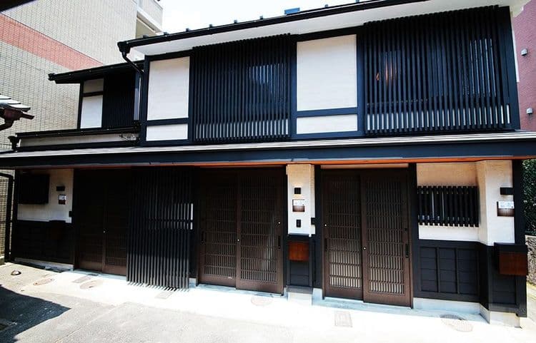 Shiki Homes | IKKŌ 10 一耕の宿10-17