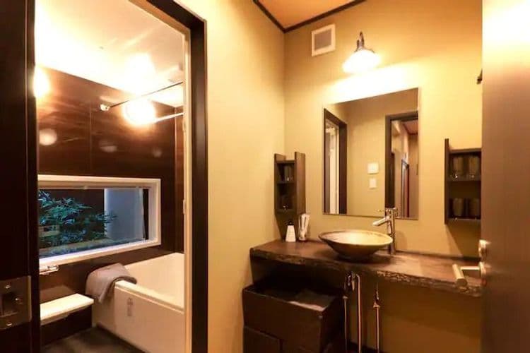 宿家 淺草本館｜最多6人/2衛1浴/淺草寺步行5分-7