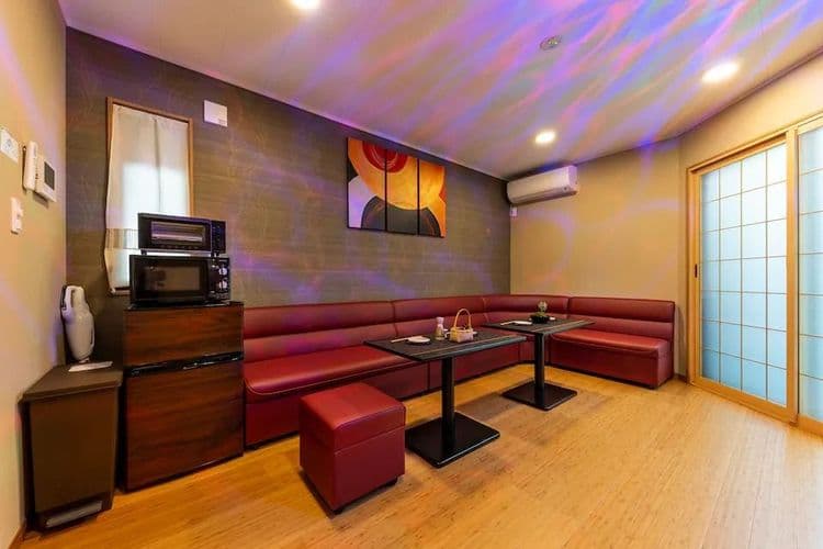 ユニークなカラオケ付き宿/2LDK+ロフト/50㎡/ Max5名/日比谷線三ノ輪駅徒歩900m-14