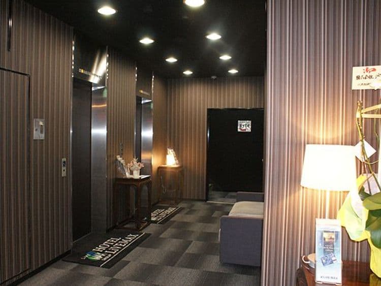 Hotel Livemax Budget Yokohama Tsurumi-7