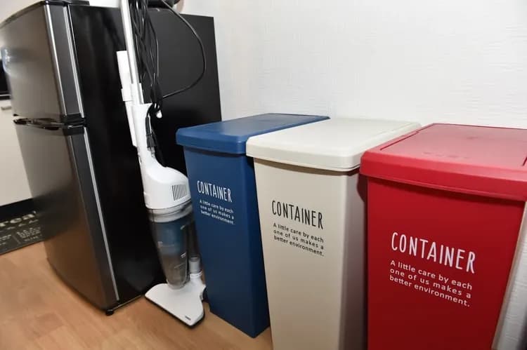 ゴミ箱は分別です