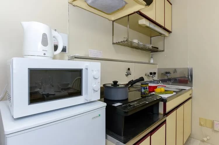 Hotel Flourish67 -03-13