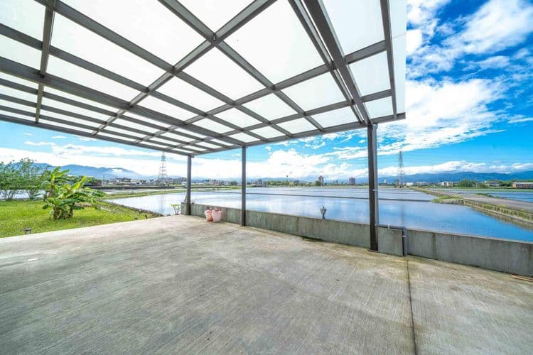 宜蘭伍月民宿｜18人包棟 ｜包棟獨棟民宿 親子溜滑梯 、麻將桌、廚房設施-9