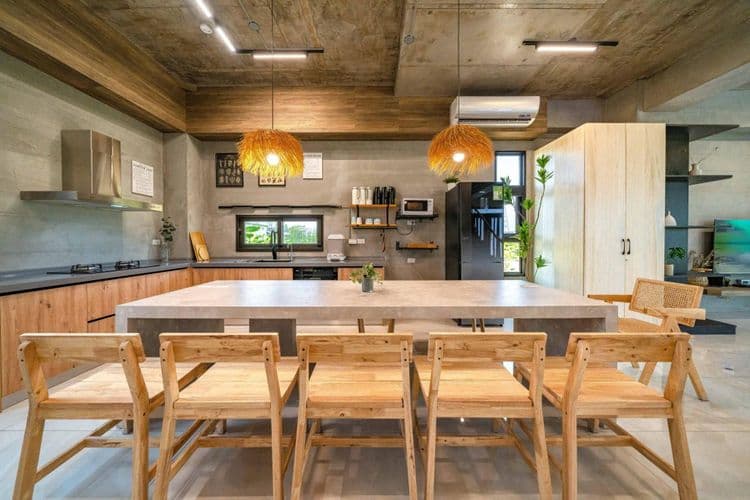 宜蘭伍月民宿｜18人包棟 ｜包棟獨棟民宿 親子溜滑梯 、麻將桌、廚房設施-5