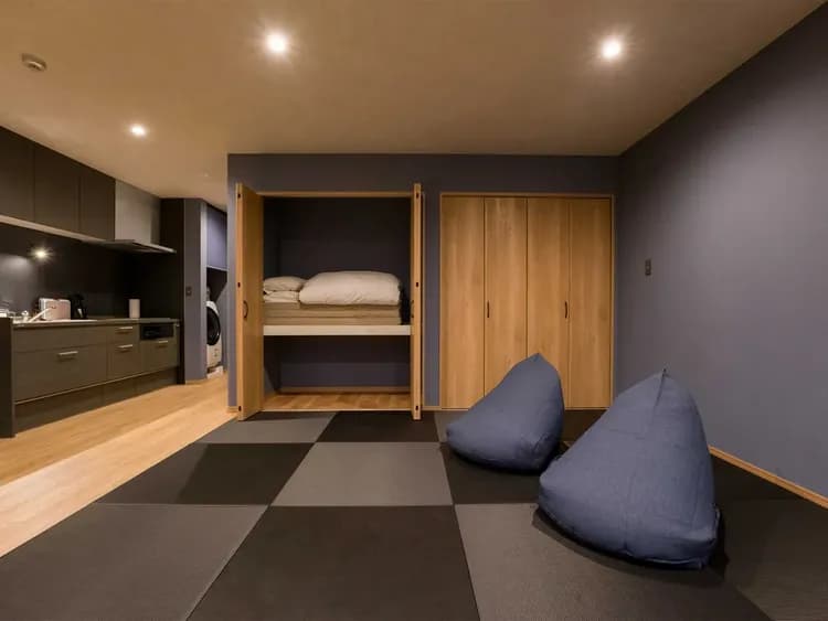 【スタンダードファミリールーム】琉球畳の寝室エリア