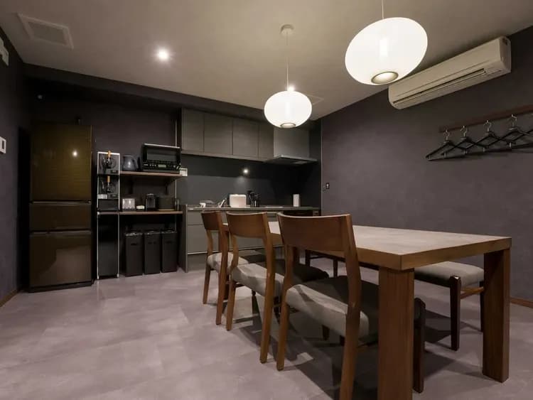 【一棟貸ヴィラ】ダイニングエリア