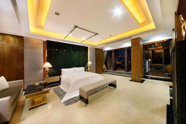 Lake Mountain View Inn-5