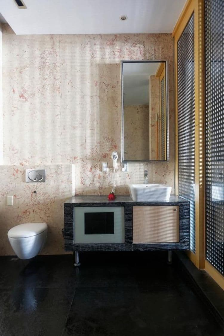 Lake Mountain View Inn-8