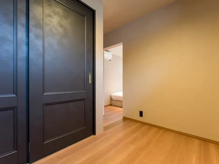 【D棟】洋室収納スペース