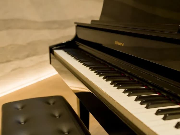 【A棟】A棟限定設置のピアノ