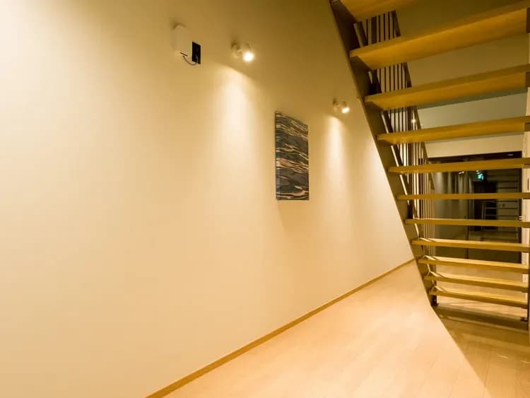 【C棟】階段下スペース