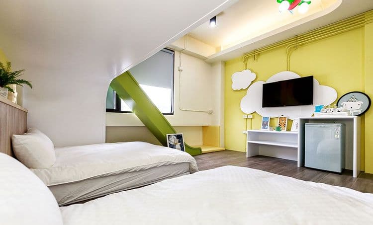 23here親子民宿｜溜滑梯&戲水池｜電梯&車站｜兒童電動車-11