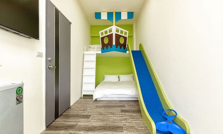 23here親子民宿｜溜滑梯&戲水池｜電梯&車站｜兒童電動車-13