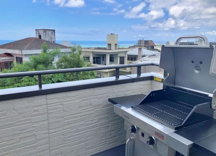 沖繩最夯打卡民宿！白舍A獨棟包棟~海景BBQ+親子友善+10人入住無壓力！-9