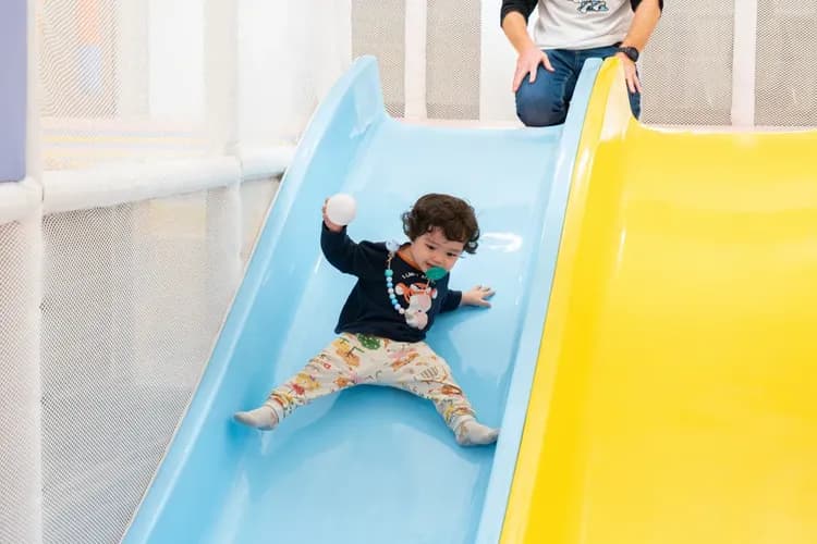 | Magi Land兒童遊戲室使用規範 | 使用時間以及收費標準依照現場售票規定，”無提供免費使用”，詳細規範請洽飯店現場人員或官網公告。 *設施地點在館外，請旅客移步至永豐棧遊玩。*