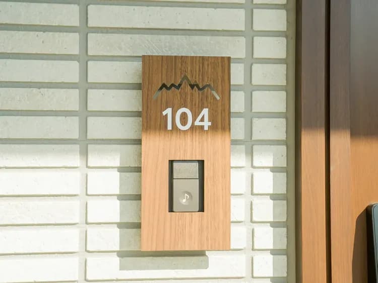 【ファミリールーム・104】ルームサイン