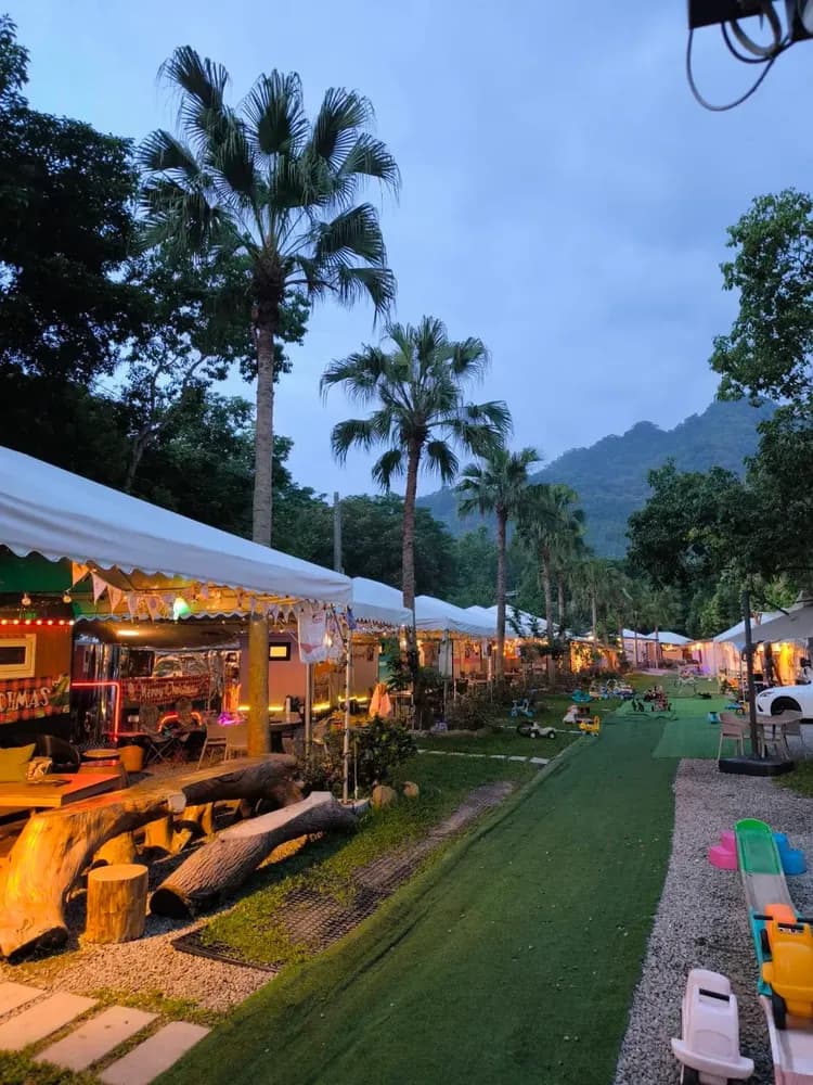 川夏野奢露營區丨獨家8折起！一泊二食神殿帳、豪華露營車-17