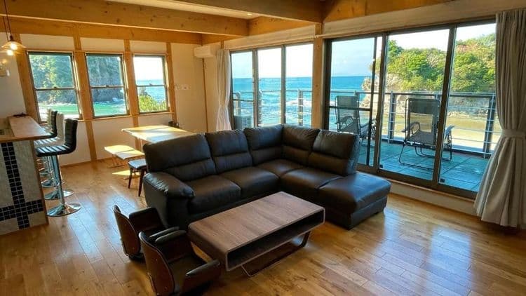 West coast rental villa No.1-2