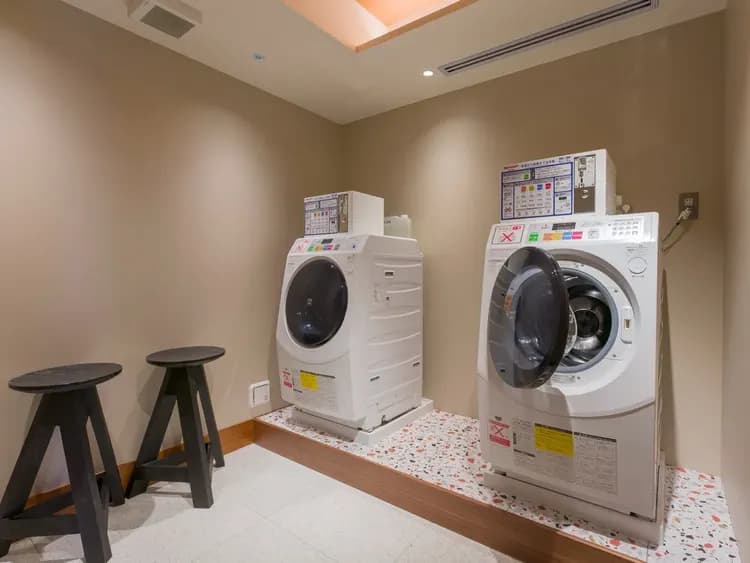 【２階ランドリースペース】洗剤自動投入式 コインランドリー（有料）