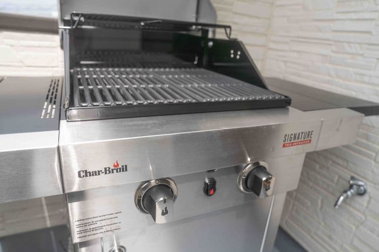 沖縄ファミリー旅に大人気［恩納村］5LDK~バケーションレンタル素泊一棟貸切！オーシャンビューBBQ-8