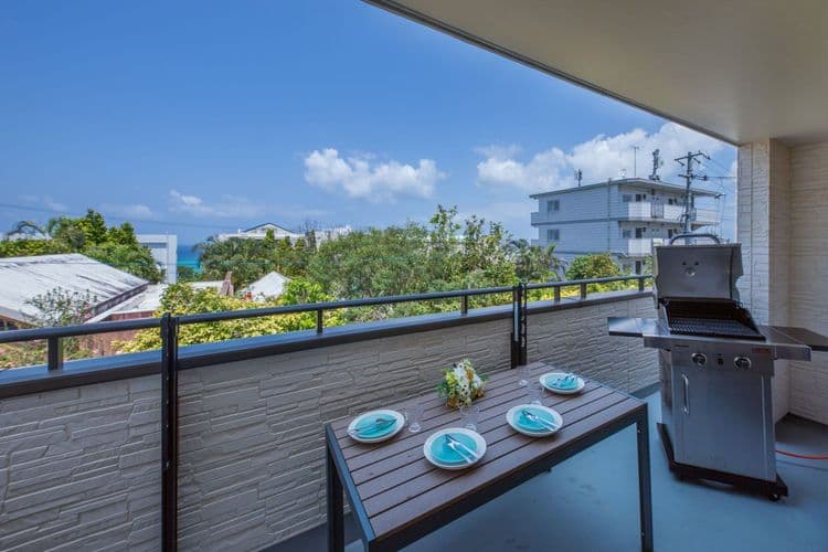 White Terrace D seaview terrace Private house/ 5 room 2 bath full kitchen living room NETFLIX/BBQ/MAX 10 ppl/English OK-6