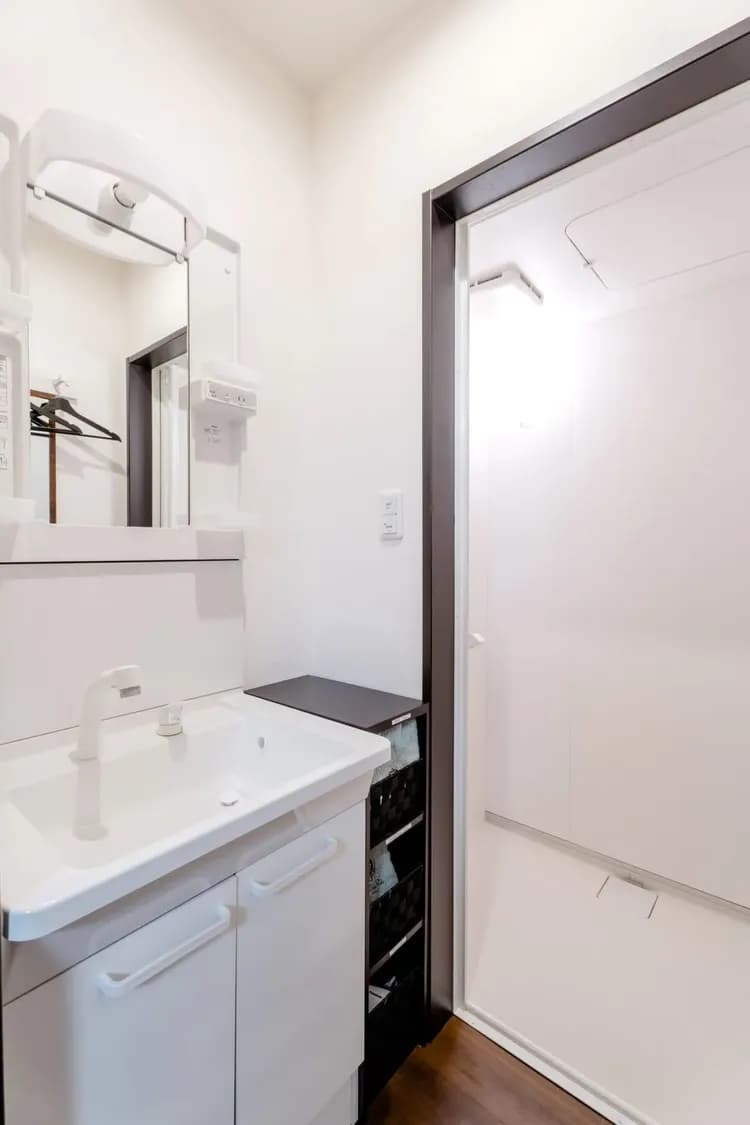 旅館飛鳥:【新築】一棟貸(130㎡) /4ベッドルーム/4シャワー&5トイレ/最大12名様まで-12