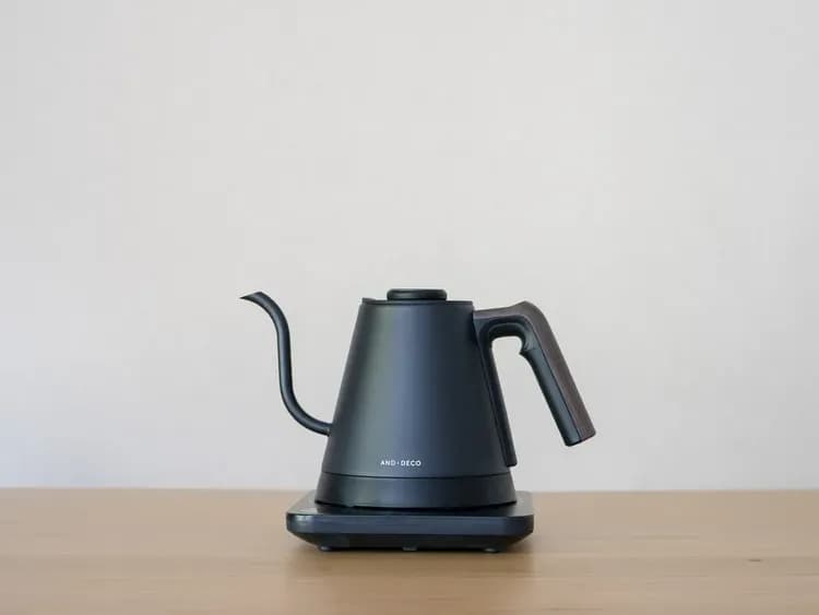 【A08（電気ケトル）】楽天市場で人気のARMONIA＆モダンデコ商品をお試しを頂けます。