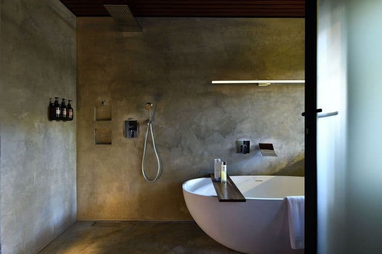 1F 庭院景觀浴室 Garden Side Bathroom