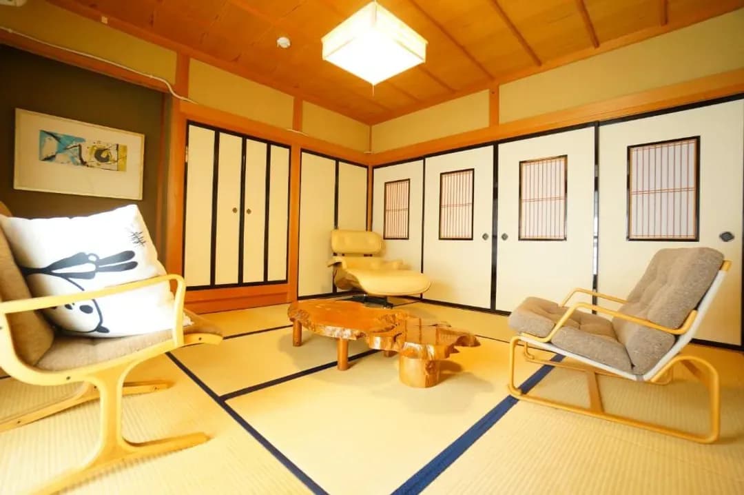 岐阜縣-番茄旅居 高山站｜1-8人包棟/高山站步行5分/近高山陣屋/方便至飛驒民俗村