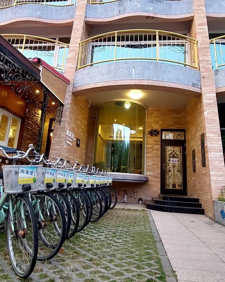 Travel to the Bay-11