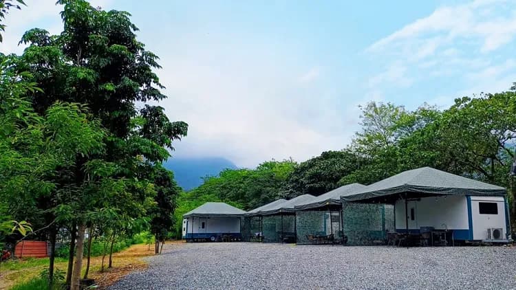 灣東日出露營拖車｜新上架！日出露營車、鄰近東澳漁港和神秘沙灘-2