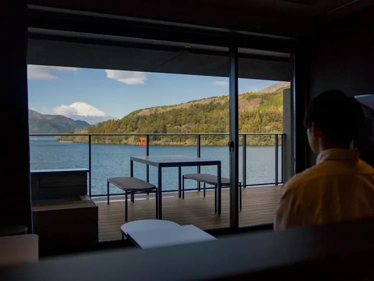 【景観】ここでしか出会えない芦ノ湖の景観をお楽しみください