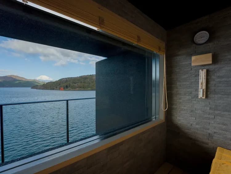 【レイクビューサウナ】お部屋専用レイクビューサウナ