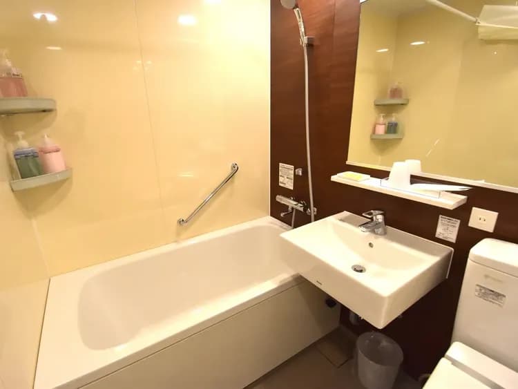 ・清潔感のあるユニットバス