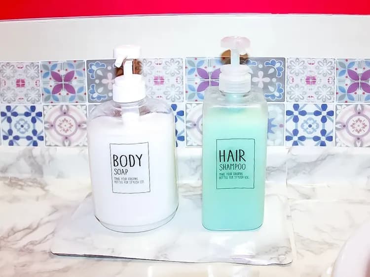 ・ボディソープ＆リンスインシャンプーをご用意しています