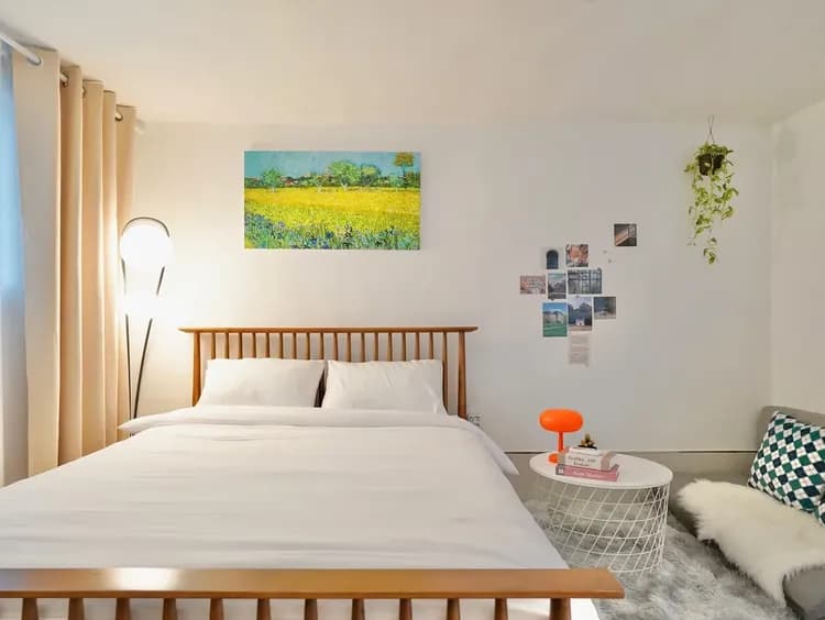 Room 2 Qeen Bed & Sofa Bed