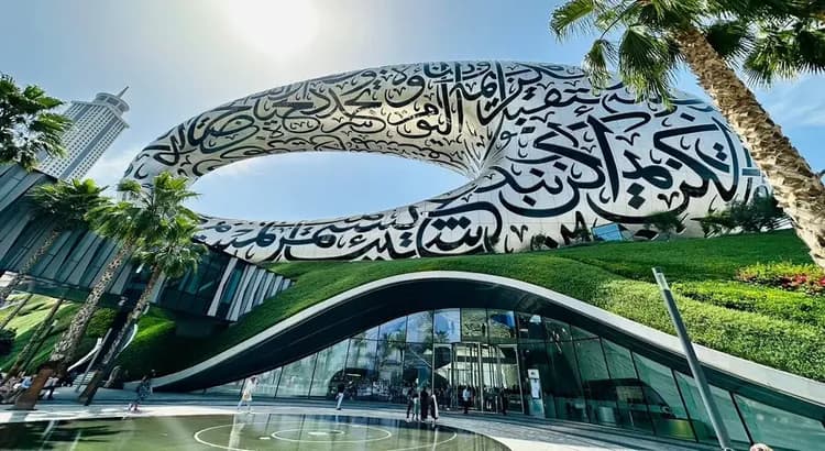 【杜拜旅遊8日】阿布達比清真寺、藍色市集、阿拉伯灣遊船、哈里發塔、黃金相框-6