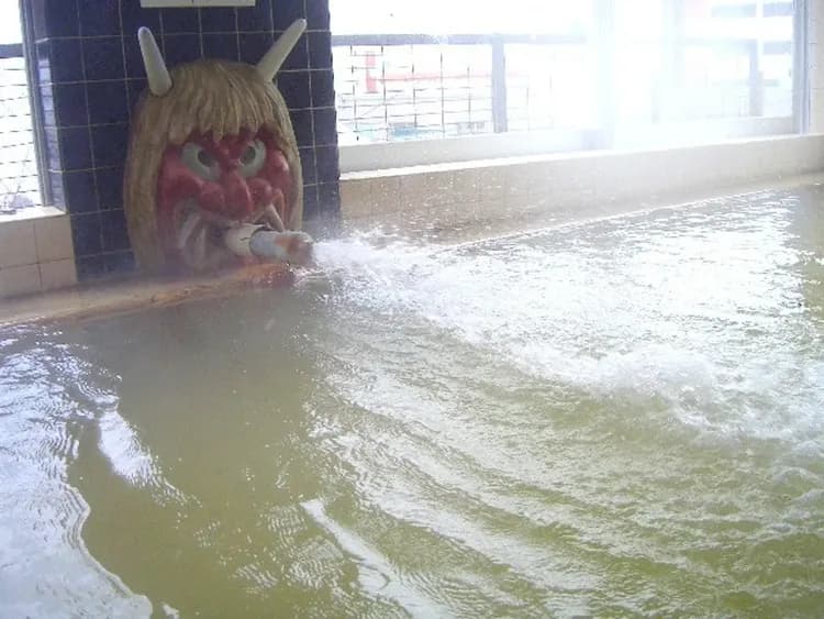 男鹿温泉郷　元湯雄山閣-10